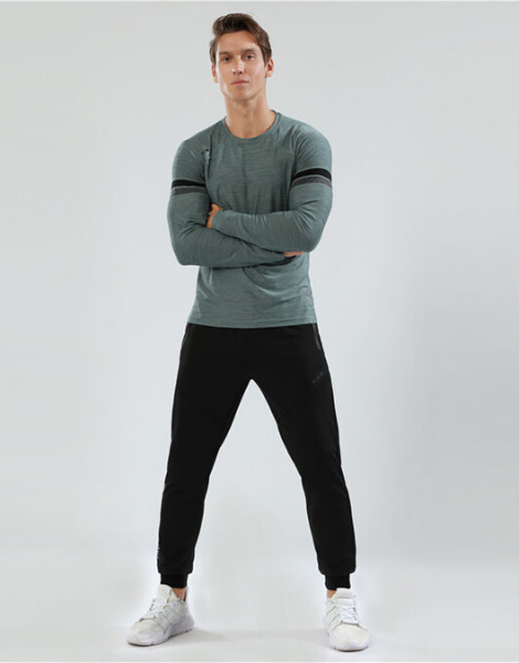 wholesale athletic wear